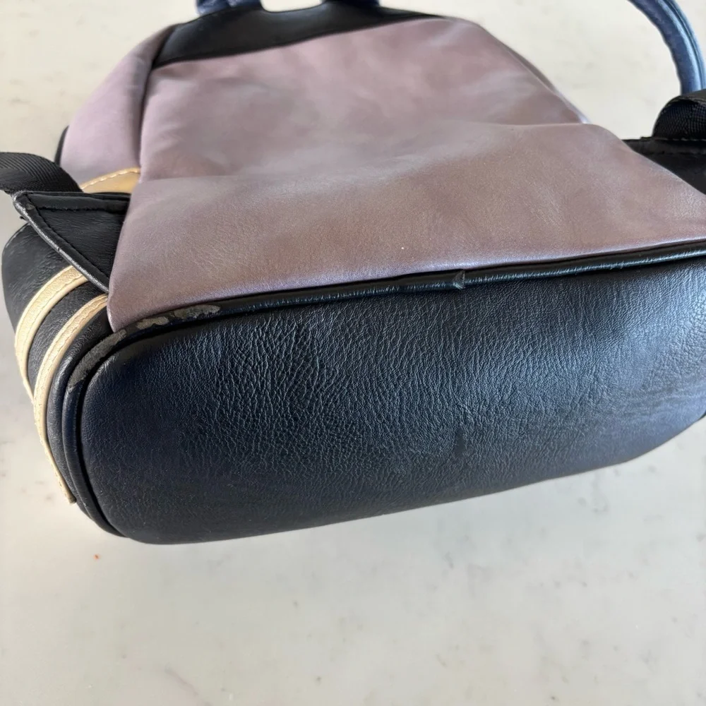 Loungefly Marvel Avengers Infinity War‎ Backpack